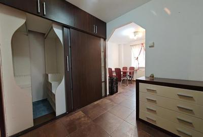Apartament cu 2 camere semidecomandat, mobilat în Răcădău - 16