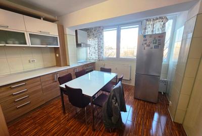 Apartament cu 2 camere semidecomandat, mobilat în Titan - 9