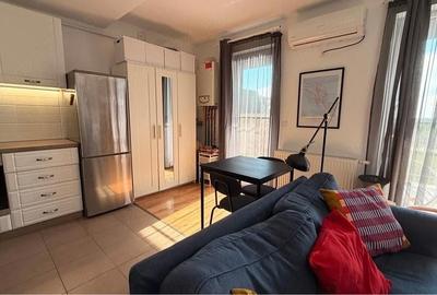 Garsonieră decomandată în Soarelui - 2