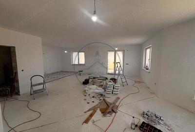 Casa zona rezidentiala, 180 mp, zona Beclean - 3