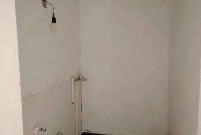 Apartament cu 2 camere semidecomandat în Petros - 3