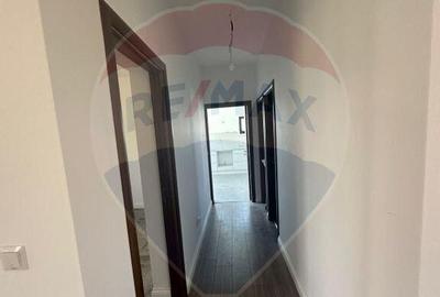 Lapusel - CASA finisata cu 700 mp teren - 11