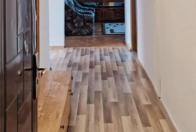 3 camere, situat la etajul 1 al unui imobil din zona 13 Decembrie Faget - 3