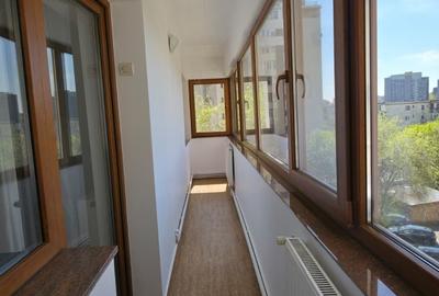 Apartament cu 4 camere decomandat în Tineretului - 13