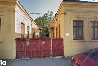 Casă cu 6 camere cu Teren 660 Mp în Eminescu - 1