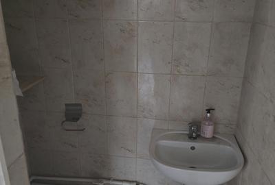 Spațiu comercial, de 56 mp, în Apărătorii Patriei - 1