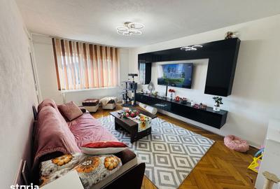 Apartament cu 3 camere decomandat în Alfa - 9