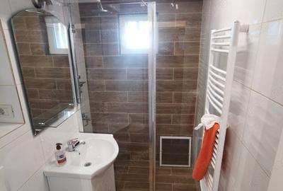 Apartament cu 3 camere decomandat în Decebal - 5