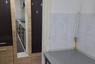 Apartament cu 2 camere - zona Podu Ros - Bld. Primaverii - 2