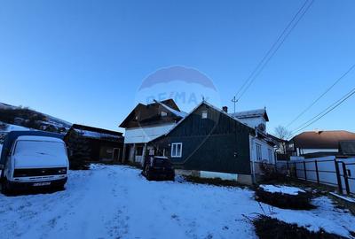 Casă cu 6 camere cu Teren 2803 Mp în Central - 6