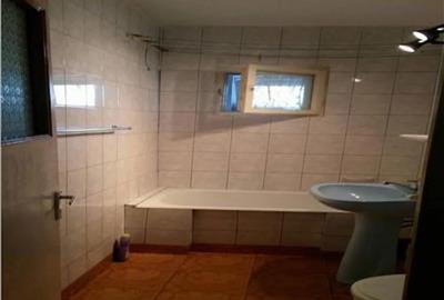 Apartament 2 camere, decomandat-Zona Bartolomeu. - 2