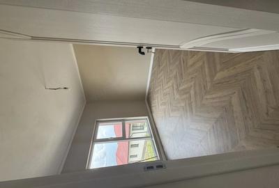 Casă cu Teren 100 Mp în Central - 8