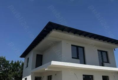 Casă cu 3 camere în Bradu - 1