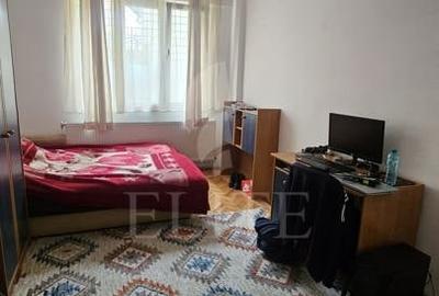 Apartament cu 2 camere decomandat în Central - 11