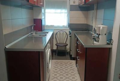 Vand apartament strada Parului Nr 1 - 7