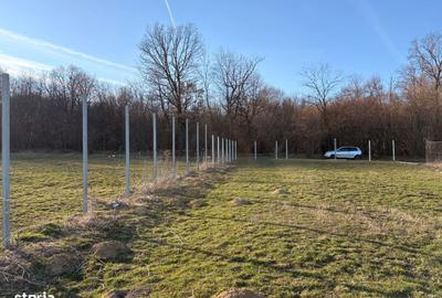 Teren de 809 mp, în Poplaca - 7