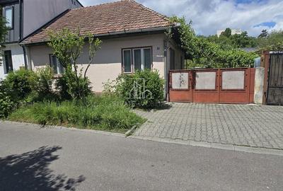 Casă cu 3 camere cu Canalizare în Tudor Vladimirescu - 1