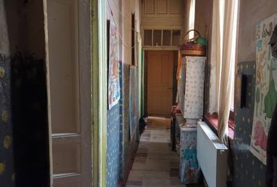 Casă cu 4 camere în Rosetti - 8