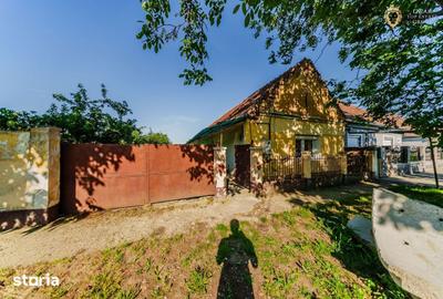 Casă cu 5 camere cu Teren 1065 Mp în Vladimirescu - 12