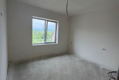 Casă cu 4 camere cu Teren 350 Mp în Ferneziu - 10