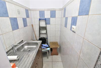 Garsonieră decomandată în Țiglina 1 - 4