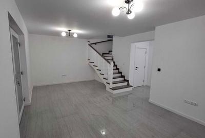 Casă cu 4 camere în Central - 8