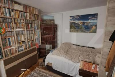 Casă cu 4 camere cu Canalizare în Central - 6