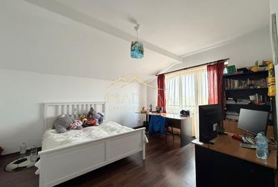 Casă individuală cu 5 camere cu Canalizare în Ostratu - 83