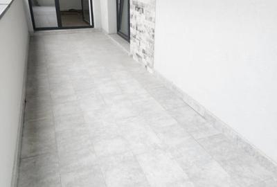 Apartament cu 3 camere, 60 mp,terasa, zona  Porii - 12