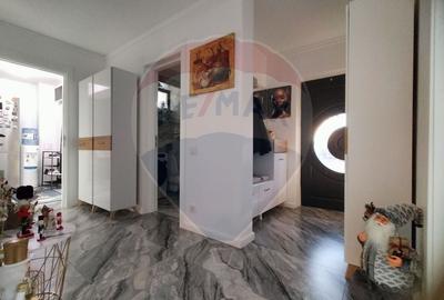 Casa / Vila cu 5 camere - la 2 minute de Complex Cosmopolis - 5