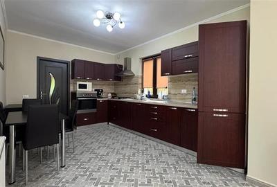 Vila cu dotari premium, vedere pretioasa,garaj,securizare,Corunca, Mures:3D&FILM - 3