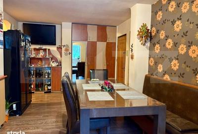 Apartament cu 4 camere decomandat în Sânmartin