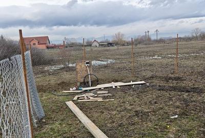 Teren de 2350 mp, în Bucureasa - 3