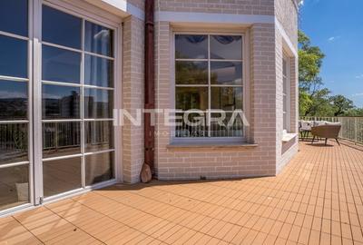 Panorama Clujului din Fiecare Fereastra: Eleganta Italiana langa Parcul Central - 8