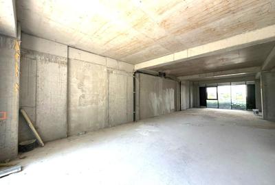 Spațiu comercial, de 180 mp, în Central - 8