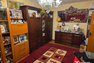 Apartament cu 3 camere decomandat în Central - 3
