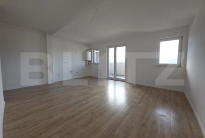 Apartament cu 3 camere semidecomandat în Nord