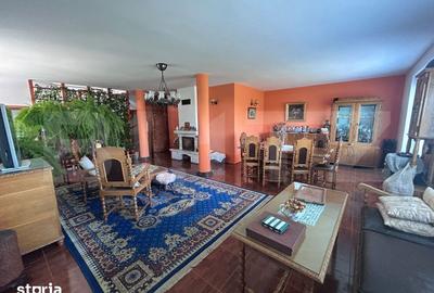 Casă cu 7 camere cu Teren 17000 Mp în Oboga - 17