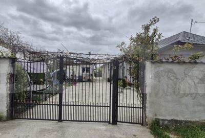 Casă cu 3 camere cu Teren 1000 Mp în Mănești - 1