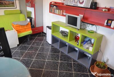Casă cu 3 camere cu Teren 143 Mp în Piatra Arsă - 4