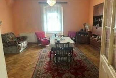 Apartament cu 3 camere decomandat în Central - 6