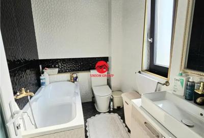 Casă cu 9 camere cu Canalizare în Năvodari - 16