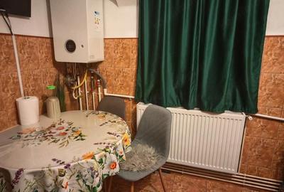 Apartament cu 3 camere semidecomandat în Central - 4