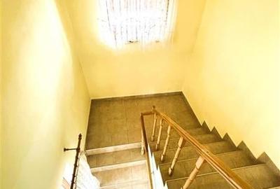 Casa Individuala caramida, fundatie inalta, planseu beton, Garaj, teren 650 mp - 8