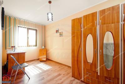 Apartament cu 3 camere semidecomandat, mobilat în Micro 21 - 11