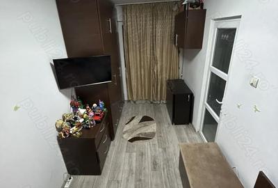 Apartament cu 2 camere nedecomandat în Micro 6 - 5