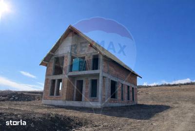 Casă cu 5 camere cu Teren 900 Mp în Ciurila - 6
