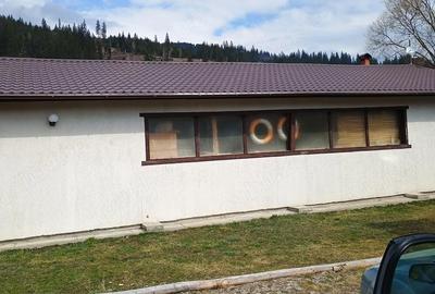 Spațiu comercial, de 200 mp, în Central - 1