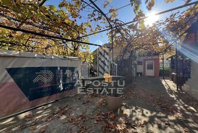 Casa individuala, teren 671mp, 2 fronturi, Complexul Studentesc - 2