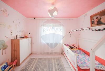 Casa de vanzare pentru locuit sau cabinete/birouri, zona Cantemir - 7